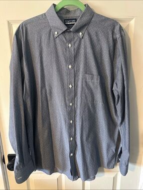 Stafford Men's Gray Button-Down Shirt with Subtle Dot Pattern